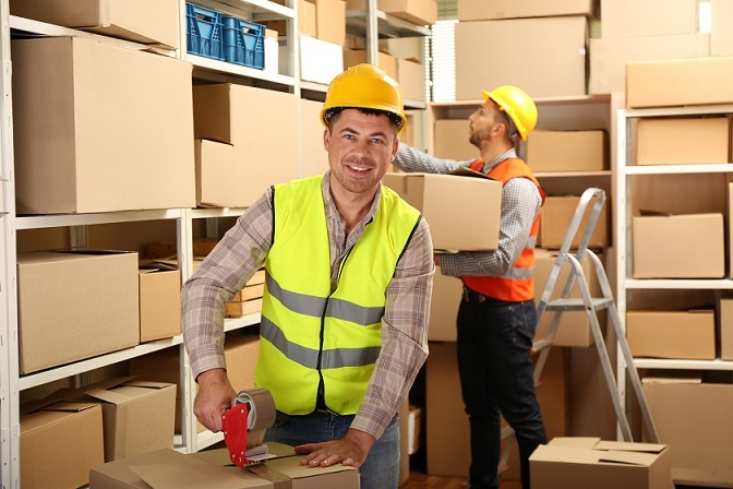 Für beide Anwendungsgebiete existieren verschiedene Konfigurationsprozesse, die in der Produktion mitwirken. Shop-Betreiber müssen sich daher vorher genau überlegen, wie sie ihre Produkte verkaufen wollen und welche Prozesse dafür notwendig sind. (#02)