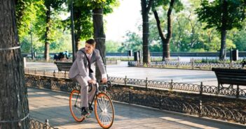 Mit dem Fahrrad zur Arbeit – so können Unternehmen unterstützen Mit dem Fahrrad zur Arbeit – so können Unternehmen unterstützen