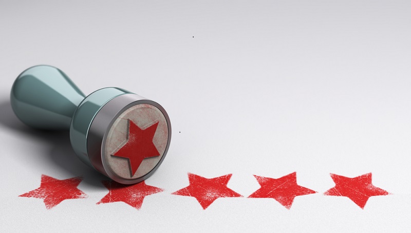 Um nun dem Employer Branding Genüge zu tun, müssen Werte, Kultur und Persönlichkeit des Unternehmens ebenso erkennbar sein und auch vertreten werden, wie sich Vorteile für den Mitarbeiter ergeben, wenn er genau für diese Firma tätig ist. (#02)