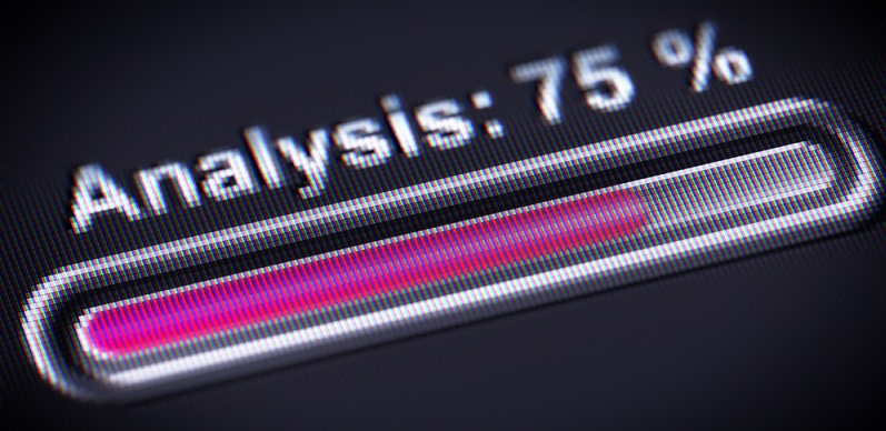 Mit dem Einsatz der Analyse-Tools ist es möglich, den gesamten Datenbestand des Unternehmens in regelmäßigen Abständen zu durchleuchten. (#04)