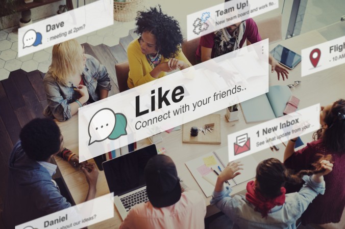 Social Media ist im Marketing-Bereich nicht mehr wegzudenken und die Datenanalyse ist hierbei ein ganz wichtiger Faktor. Bezeichnet wird diese Art der Analyse mit SMA , eine Abkürzung für Social-Media-Analysis. (#1)