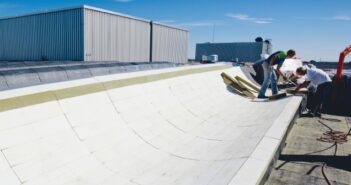 Dampfsperre von ROCKWOOL: erster Hersteller bietet System-Dachaufbau gemäß DIN 18234 Dampfsperre: ROCKWOOL erster Hersteller bietet System-Dachaufbau gemäß DIN 18234