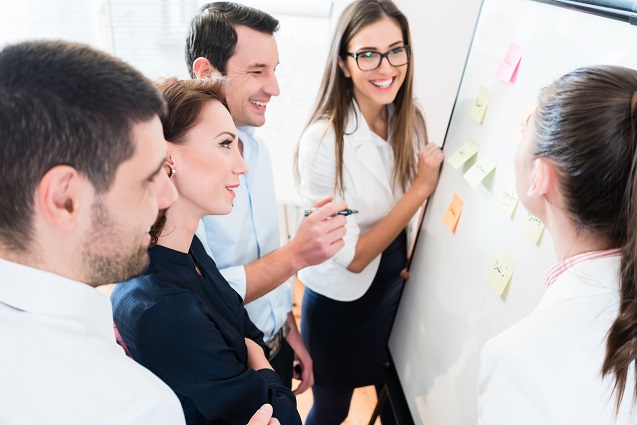 Welches Budget kann und will ich für Marketingstrategien aufbringen? Dabei gilt generell: je geringer der finanzielle Spielraum ist, desto zielgerichteter muss die Marketing-Strategie erfolgen.
