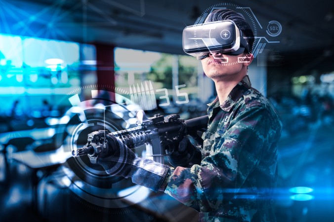 Sehr beliebt bei The Void VR sind natürlich die Ego-Shooter Spielbereiche, in denen der Spieler in einer frei begehbaren, dreidimensionalen Welt agiert und Gegner bekämpft. (#3)