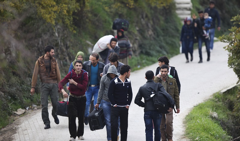 Die wirtschaftlichen Anzeichen weisen darauf hin, dass sich der Welthandel in Zukunft verändert: Die Bewegungen der Flüchtlingsströme weisen auf besondere Schwierigkeiten hin. (#02)