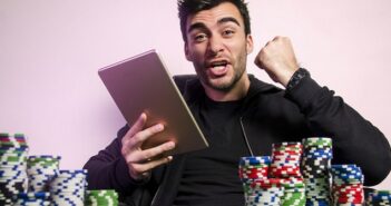 Glücksspielindustrie im Umbruch: Die Spieler treffen sich online