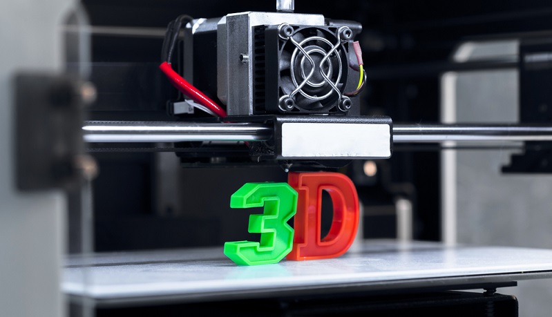 Werbeartikel können auch mit einem dieser Technik gedruckt werden. Wobei drucken in diesem Fall das falsche Wort ist. Denn eigentlich werden sie vollkommen neu erstellt und mit einem speziellen 3D-Drucker ausgedruckt. (#05)