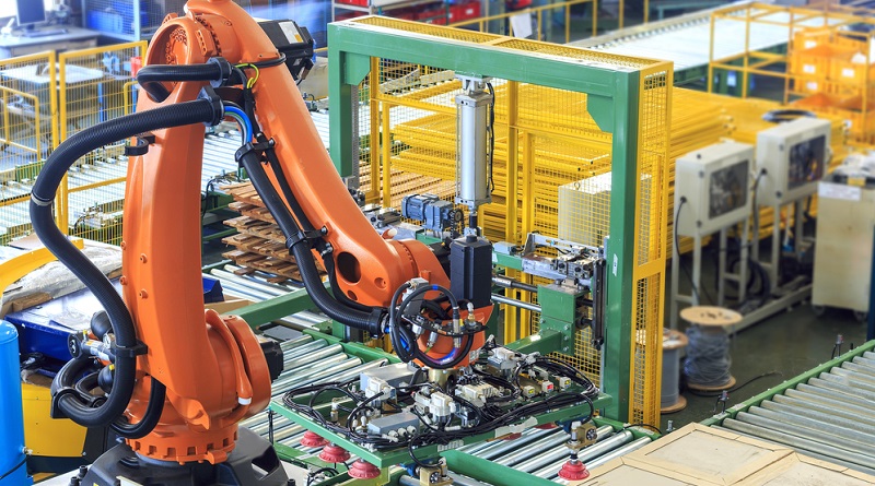 In einem Arbeitssystem der Industrie 4.0 sind alle Geräte online und über eine Cloud verbunden.