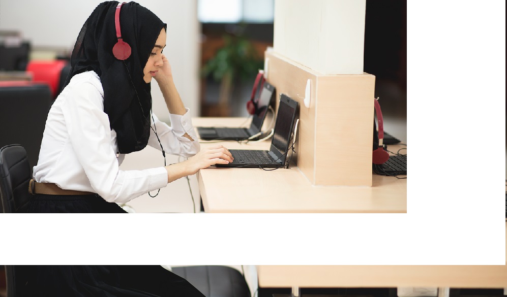 E-Learning ist ein aktueller Trend, den man nutzen kann, um sich selbstständig zu machen. Sowohl für Grundschulkinder als auch für Studenten der höheren Semester gibt es einen Bedarf an kompetenter Online-Nachhilfe.