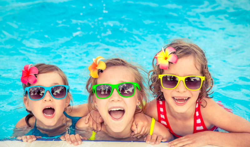 Die vollautomatische Überwachung der Wasserqualität ist damit im Schwimmbad ebenso möglich wie im heimischen Pool.