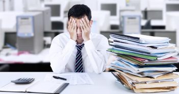 Buchhaltung für Kleinunternehmer: So einfach geht’s Buchhaltung für Kleinunternehmer: So einfach geht's (Fotolizenz- shutterstock:_Creativa Images )