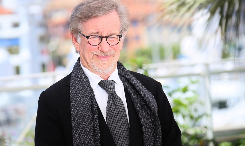 Zahlreiche Fans hatten sich zusammengetan und eine ET Mail geschickt: Steven Spielberg war der Adressat ( Foto: Shutterstock-Denis Makarenko)
