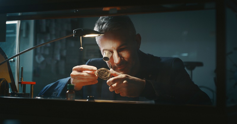 Gern teilt man bei A. Lange & Söhne die Leidenschaft für schöne Uhren, wobei eine einmalige Optik mit einer hochwertigen Technologie Hand in Hand geht. ( Foto: Shutterstock-HQuality)