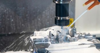Drehteile: Kostenoptimierung, Techniken und Innovationen Drehteile: Kostenoptimierung, Techniken und Innovationen ( Foto: Shutterstock- Pixel B)