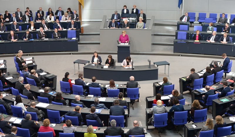 Der Bundestag veröffentlicht nach einer Diätenerhöhung die aktuellen Zahlen, seit 2016 wird die Diätenerhöhung im Bundestag aber automatisch vorgenommen. ( Foto: Shutterstock-Spreefoto)