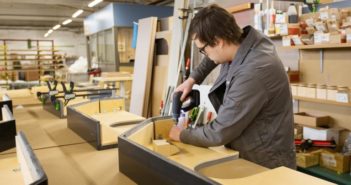 Handwerker Haftpflichtversicherung: Pflicht? Kosten? Risiken? Handwerker Haftpflichtversicherung: Pflicht? Kosten? Risiken? (Foto: shutterstock - Syda Productions)