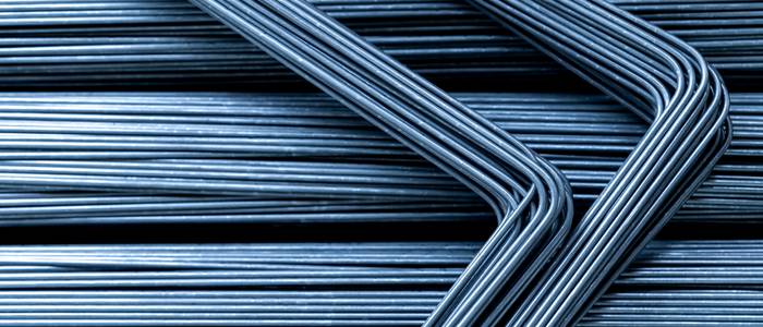 Drahtbiegemaschinen fertigen Drähte für ganz unterschiedliche Anwendungsbereiche. Diese liegen nicht nur im Feld der Industrie. Draht in unterschiedlichen Stärken und aus vielfältigen Materialien ist in zahlreichen Branchen gefragt. (Foto: shutterstock - 1EYEman)