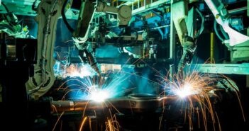 Iot in der Schweißindustrie: Zukunftstechnologie statt Fachkräftemangel Iot in der Schweißindustrie: Zukunftstechnologie statt Fachkräftemangel (Foto: Shutterstock - TUM2282)