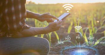IoT-KI in der Landwirtschaft: Welternährung mit künstlicher Intelligenz IoT-KI in der Landwirtschaft: Welternaehrung mit kuenstlicher Intelligenz (Foto: Adobe Stock - sutadimages)