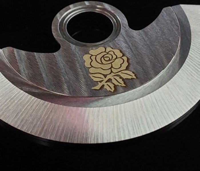 Laser technology offers a wide range of processing options for watch (Foto: Trotec Laser)