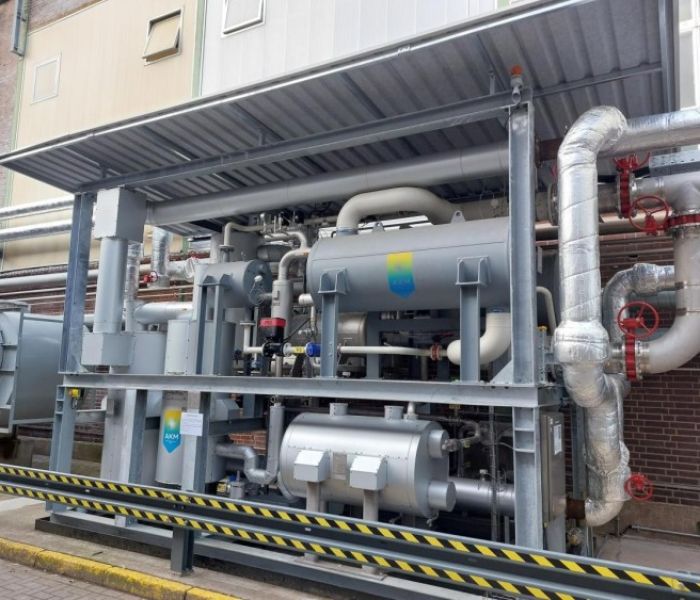 Neue Ammoniak/Wasser-Absorptionskältemaschine in Nienburg (Foto: BASF)