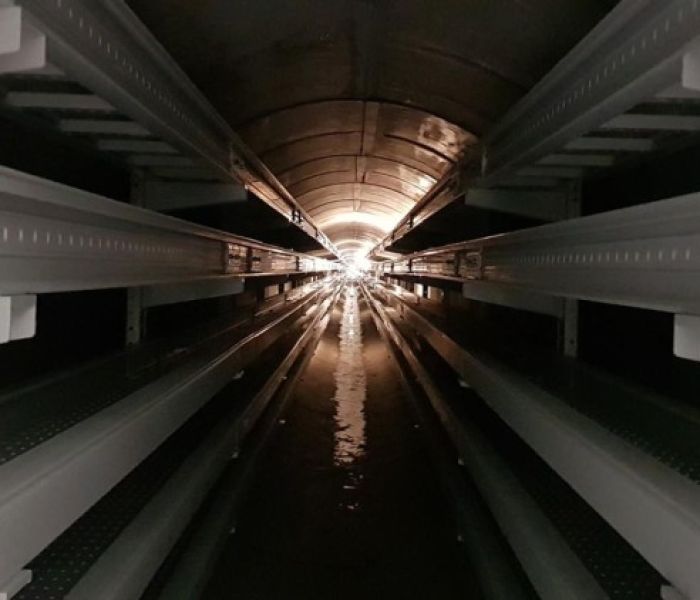 Kattwyk-Brücke - ein anspruchsvolles Projekt für Unex (Foto: Unex Kabelsysteme und -elemente GmbH)