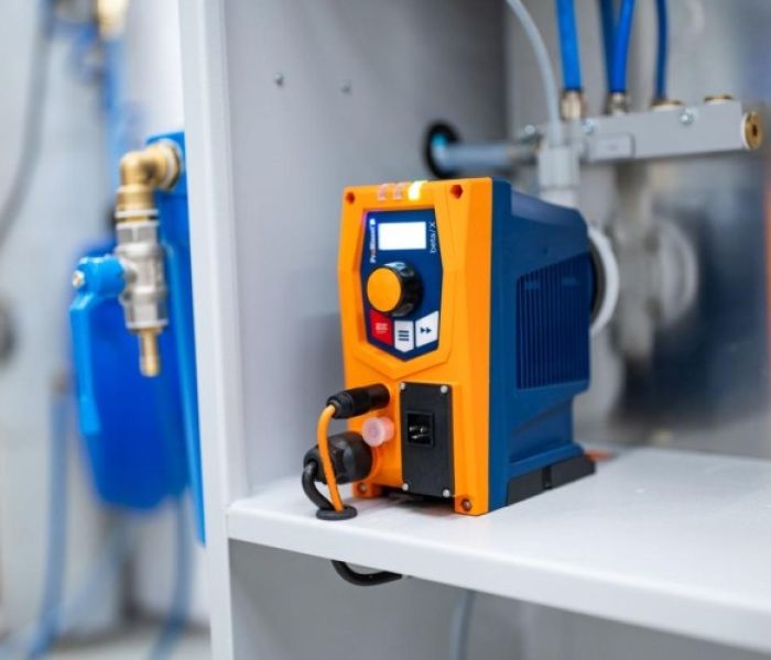 Robust im Einsatz: Die chemikalienbeständige PE-Membran der beta/ X (Foto: OTEC)