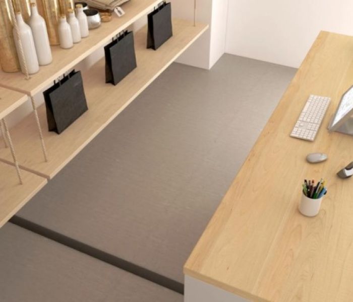 B&uuml;roarbeitspl&auml;tze mit dem Bodenkanal 74 modernisieren (Foto: Unex Kabelsysteme und -elemente GmbH)